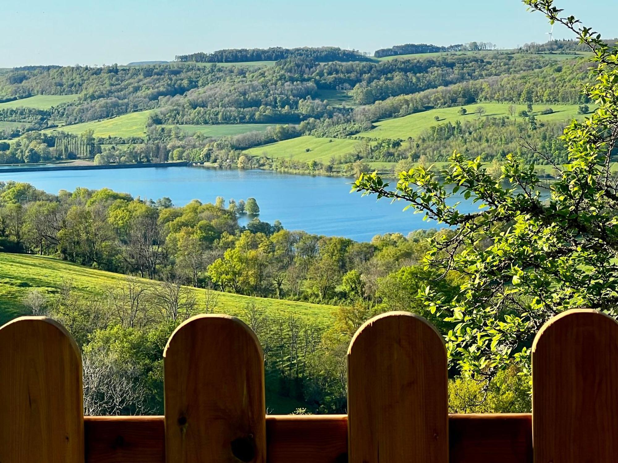 Gite Le Belvedere Du Lac Pouilly-en-Auxois Exterior foto